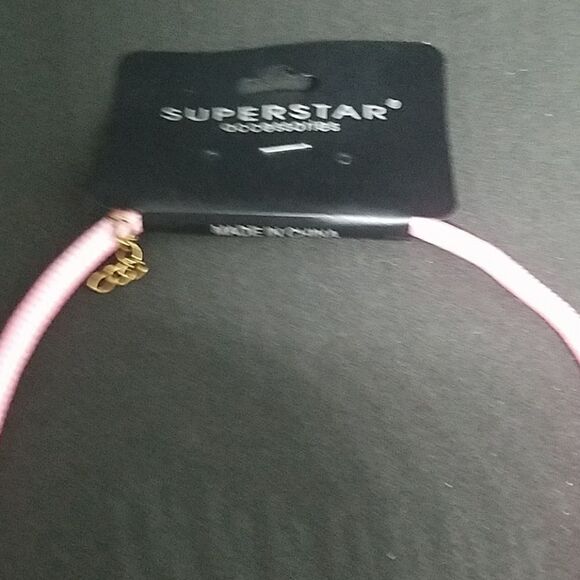 NWT Superstar Accessories Gold Tone Braided & Pink Necklace - Picture 3 of 3